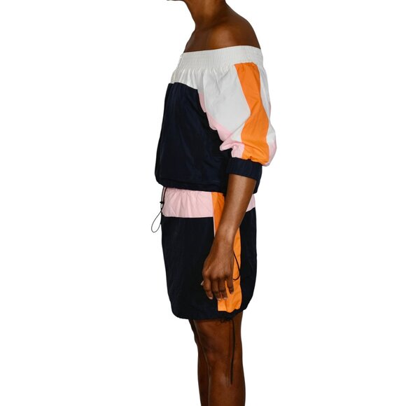 Hot and Delicious Athletic Warm-up Style Skirt and Top Set - Size Medium - Picture 5 of 9